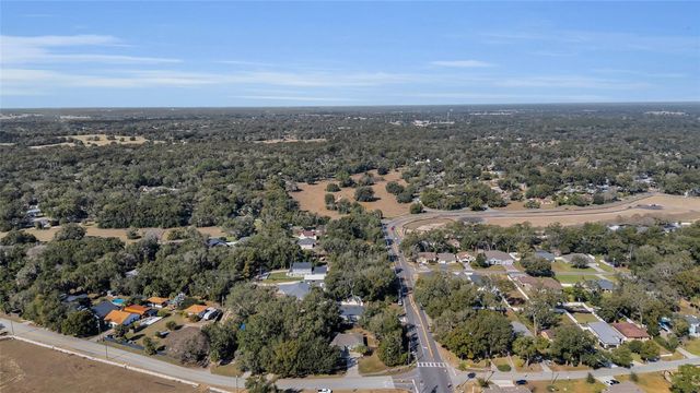 25507 TROON AVENUE, Sorrento, FL 32776