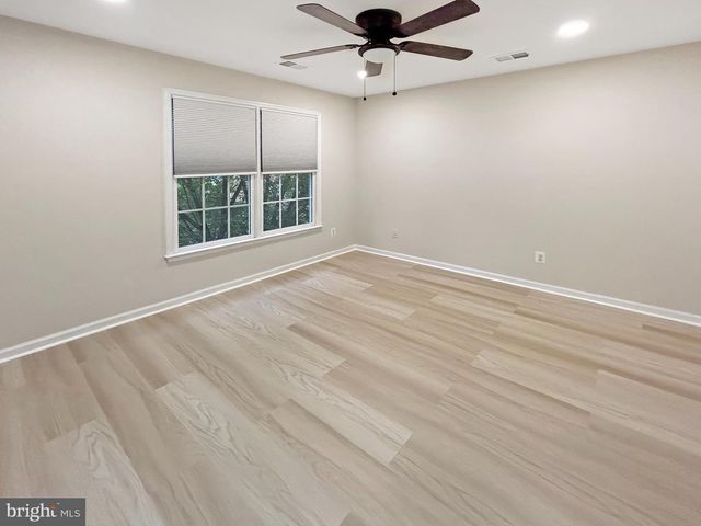813 SUMMER WALK DR, Gaithersburg, MD 20878
