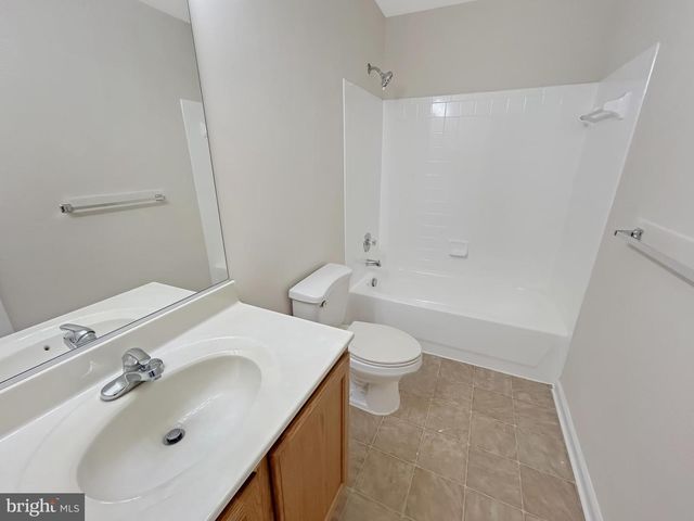 813 SUMMER WALK DR, Gaithersburg, MD 20878