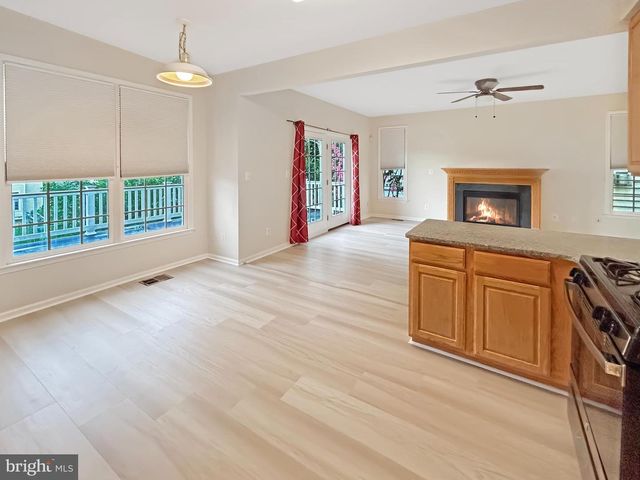 813 SUMMER WALK DR, Gaithersburg, MD 20878