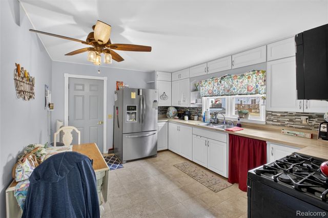 8426 Atwood Drive, Millington Village, MI 48746