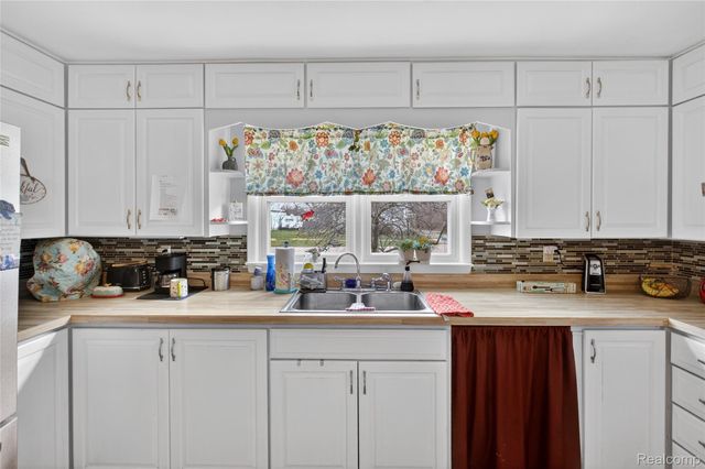 8426 Atwood Drive, Millington Village, MI 48746