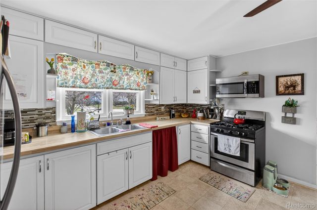 8426 Atwood Drive, Millington Village, MI 48746