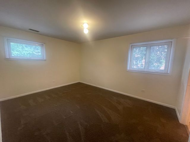 623 N Carroll Parkway 101, Glenwood, IL 60425