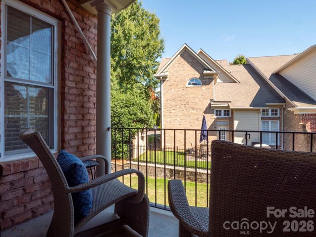 11724 Easthampton Circle, Charlotte, NC 28277