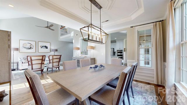 11724 Easthampton Circle, Charlotte, NC 28277