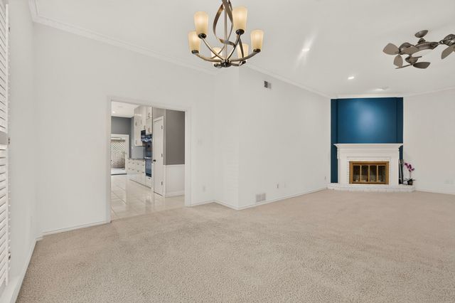 3113 Stonehenge Lane, Carrollton, TX 75006