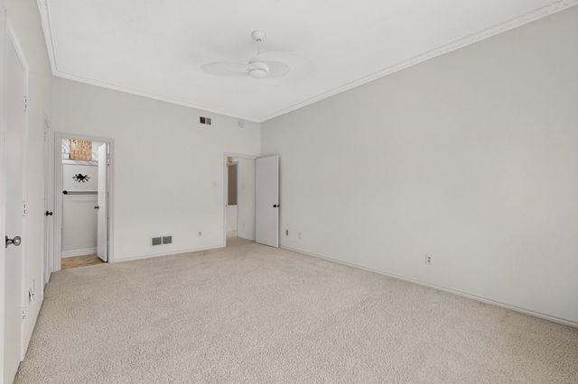 3113 Stonehenge Lane, Carrollton, TX 75006