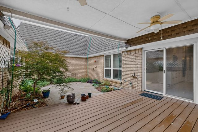 3113 Stonehenge Lane, Carrollton, TX 75006