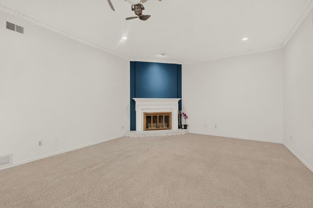 3113 Stonehenge Lane, Carrollton, TX 75006