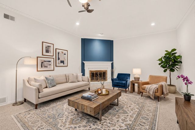 3113 Stonehenge Lane, Carrollton, TX 75006