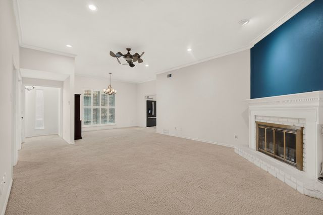 3113 Stonehenge Lane, Carrollton, TX 75006