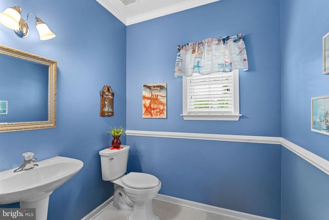 142 FORTRESS DR, Winchester, VA 22603