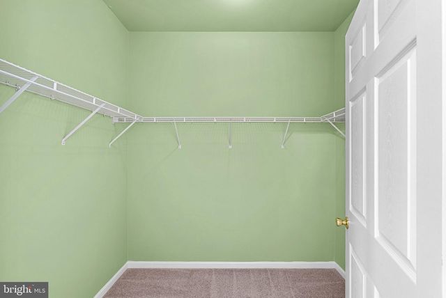 142 FORTRESS DR, Winchester, VA 22603