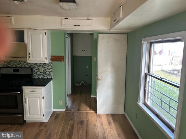 46 PENN ST, Penns Grove, NJ 08069