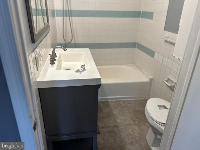 46 PENN ST, Penns Grove, NJ 08069