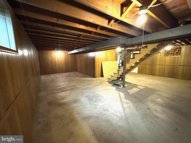 26 TENNYSON DR, Lancaster, PA 17602