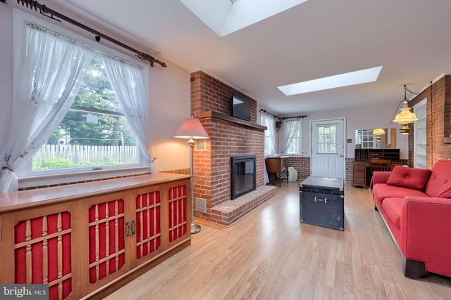 26 TENNYSON DR, Lancaster, PA 17602