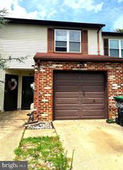 7 HAMLET CT #B, Sicklerville, NJ 08081