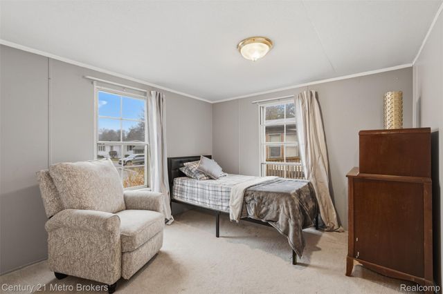 3009 Bay View Drive, Fenton, MI 48430