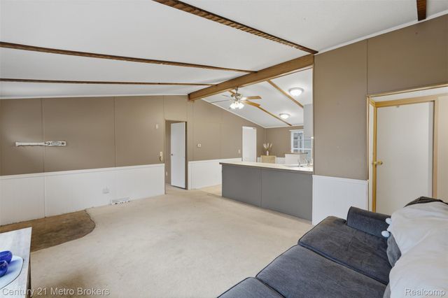 3009 Bay View Drive, Fenton, MI 48430