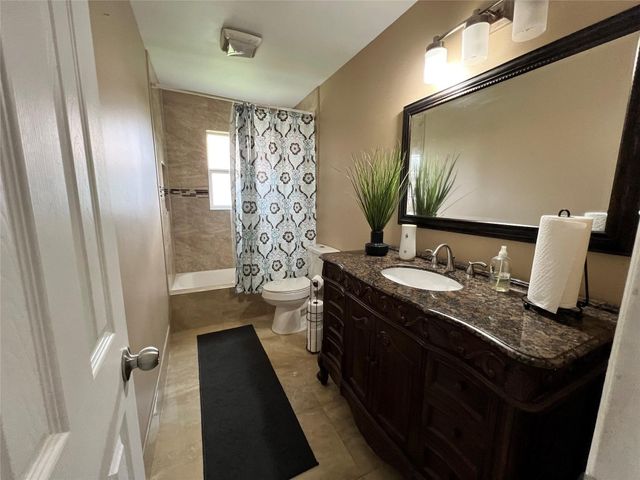 1107 NW 84th Drive, Coral Springs, FL 33071