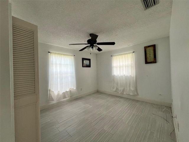 1107 NW 84th Drive, Coral Springs, FL 33071
