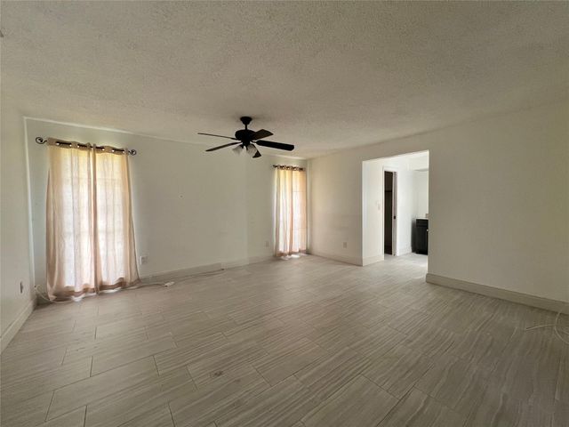 1107 NW 84th Drive, Coral Springs, FL 33071