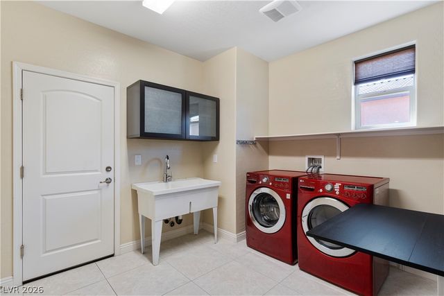 9240 Northfield Park Court, Las Vegas, NV 89148