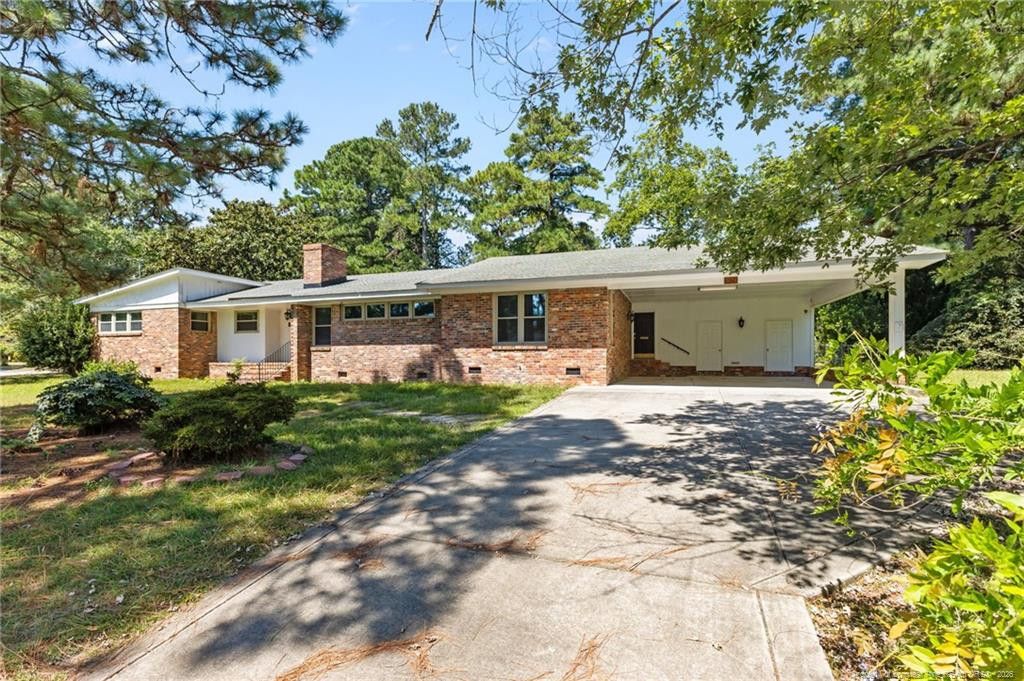 3024 Brechin Road, Fayetteville, NC 28303