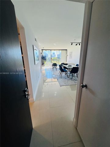 20335 W Country Club Dr 608, Aventura, FL 33180