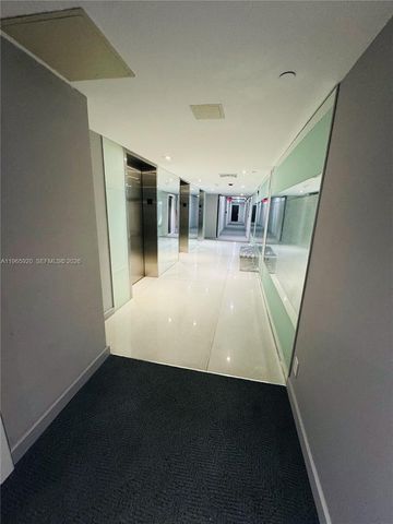 20335 W Country Club Dr 608, Aventura, FL 33180