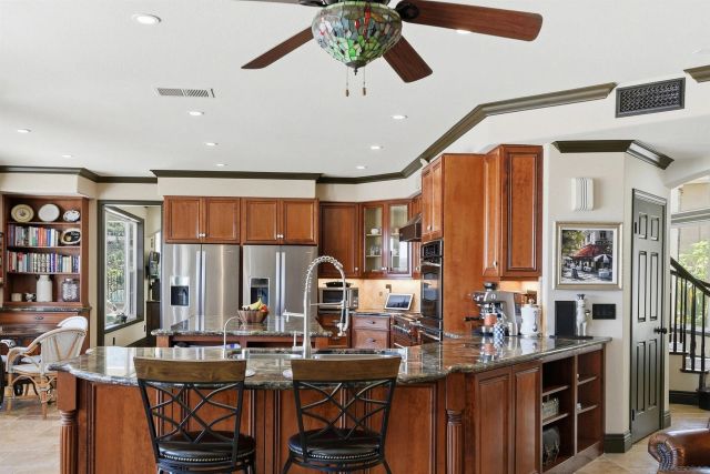 16793 Vista Summit Dr, Ramona, CA 92065