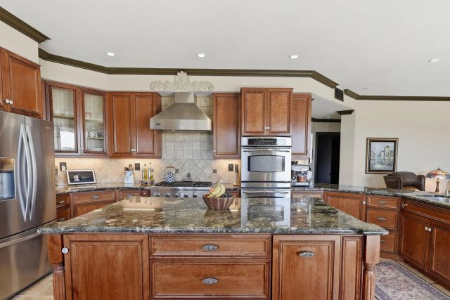 16793 Vista Summit Dr, Ramona, CA 92065