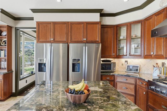 16793 Vista Summit Dr, Ramona, CA 92065