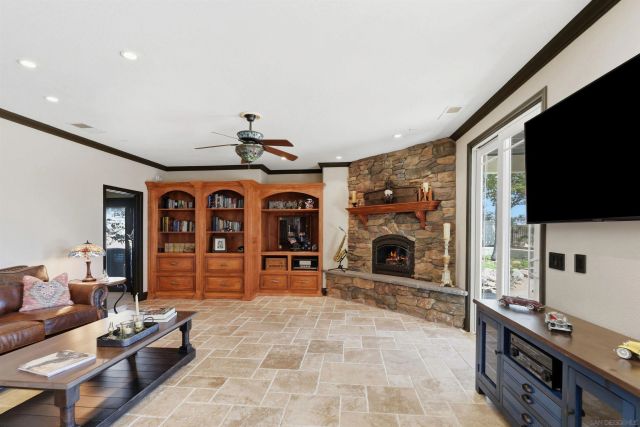 16793 Vista Summit Dr, Ramona, CA 92065