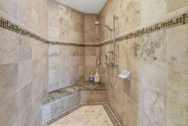 16793 Vista Summit Dr, Ramona, CA 92065