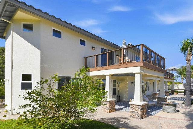 16793 Vista Summit Dr, Ramona, CA 92065