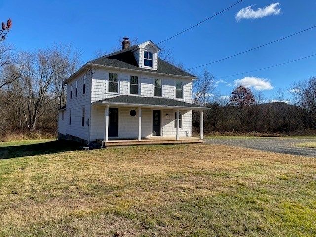 208 Greenfield Rd, Deerfield, MA 01373