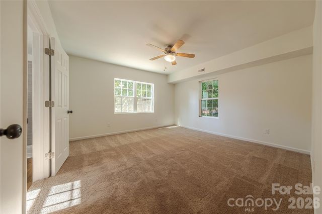 214 E Washington Avenue, Bessemer City, NC 28016