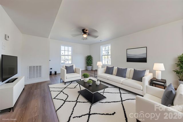 214 E Washington Avenue, Bessemer City, NC 28016