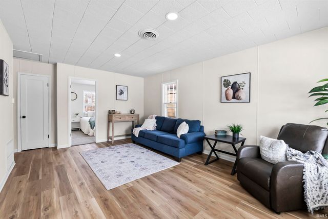 2054 Pauline Street, Fort Wayne, IN 46802