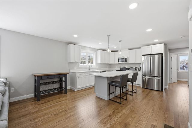 59 Castine St, Worcester, MA 01606