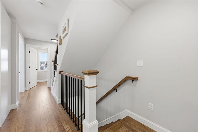 59 Castine St, Worcester, MA 01606