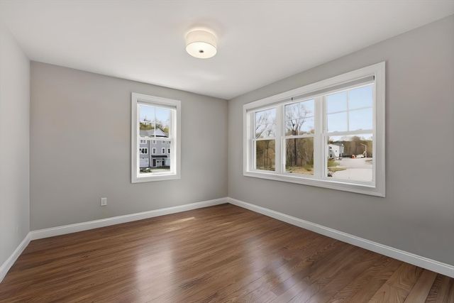 59 Castine St, Worcester, MA 01606