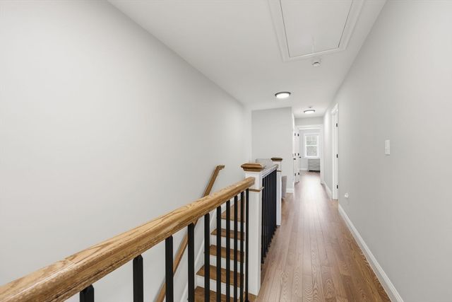 59 Castine St, Worcester, MA 01606