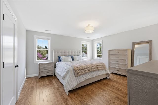 59 Castine St, Worcester, MA 01606