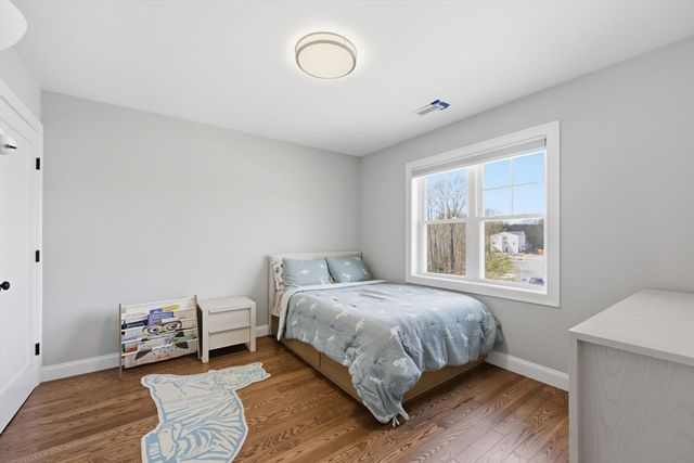 59 Castine St, Worcester, MA 01606