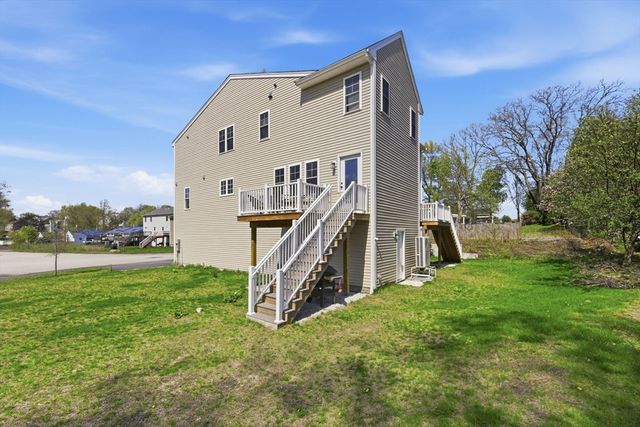 59 Castine St, Worcester, MA 01606