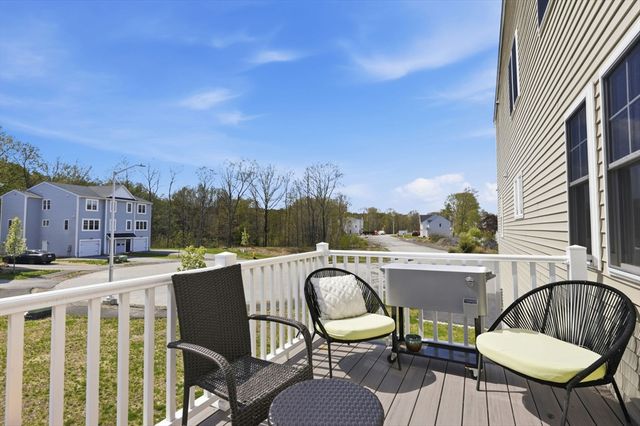 59 Castine St, Worcester, MA 01606
